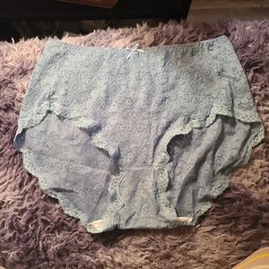 💜 5/$8 High Waisted Lace Panties